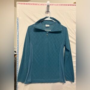 Columbia Blue Quilted Pullover